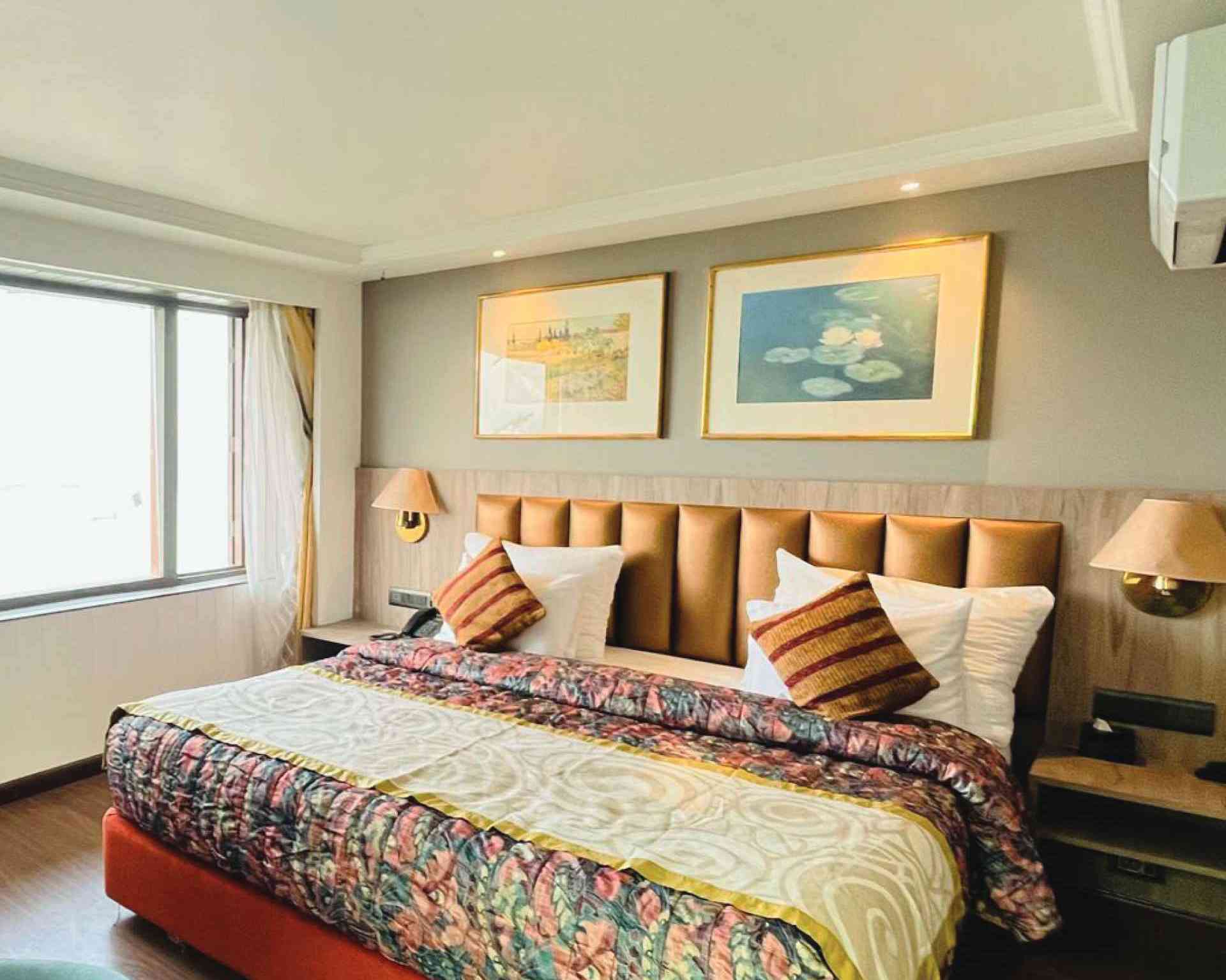 Deluxe Cozy Mountain View